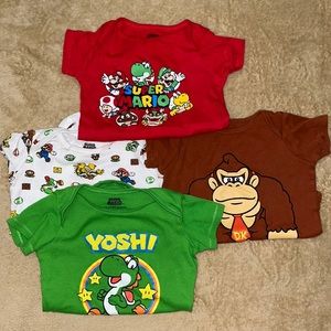 Super Mario Baby Onesies♥️